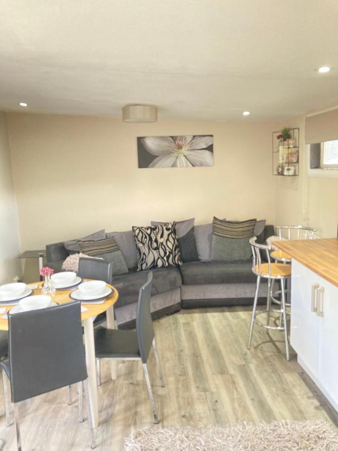 Stunning 2-bed In Nantglyn Denbigh