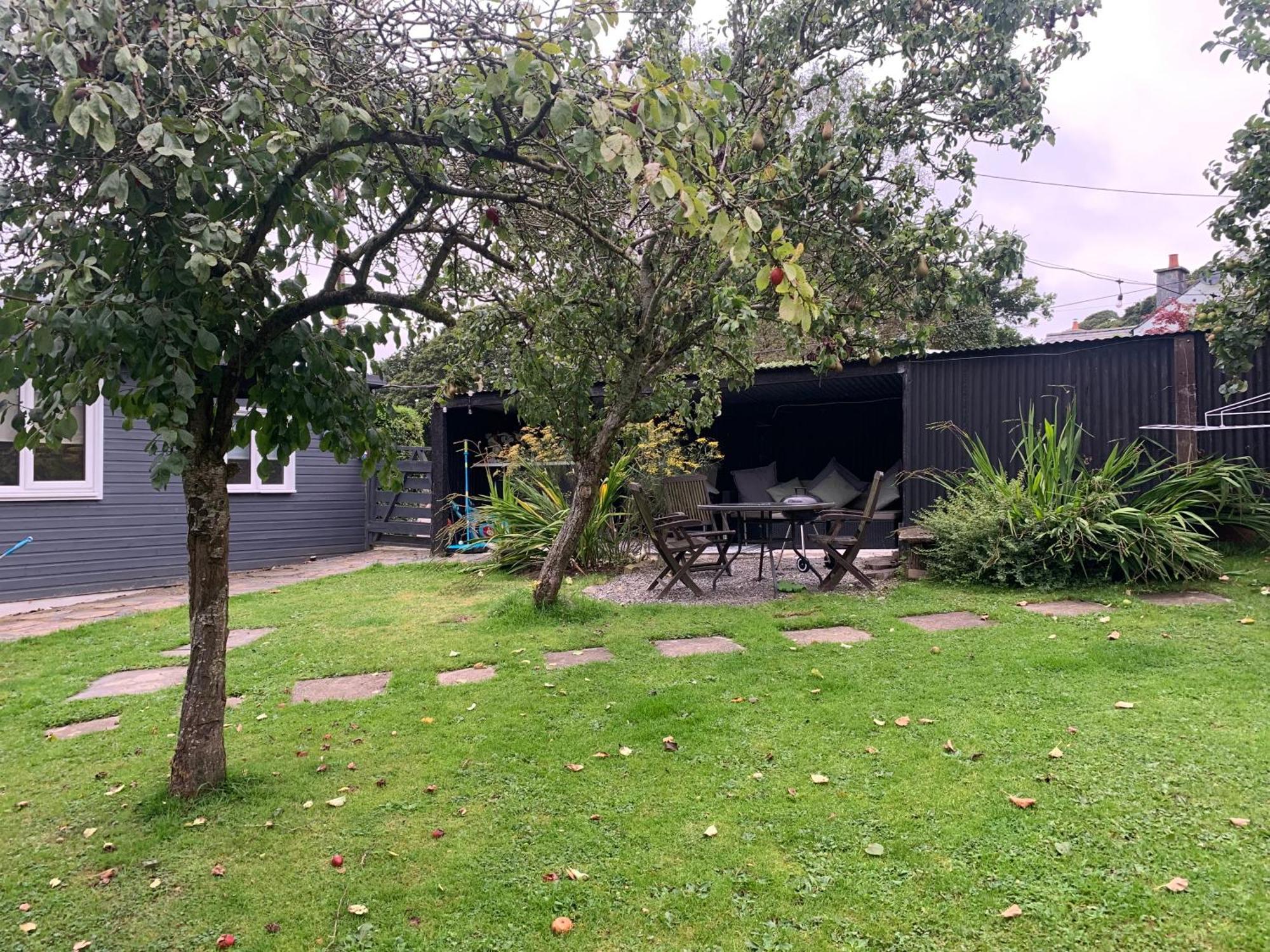 Stunning 2-bed In Nantglyn Holiday home